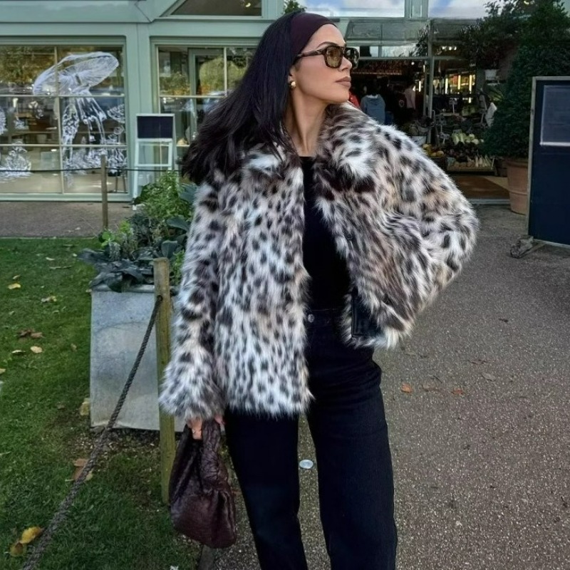 Vêtements pour femmes européen - Winter Clothing Europe avis et prix