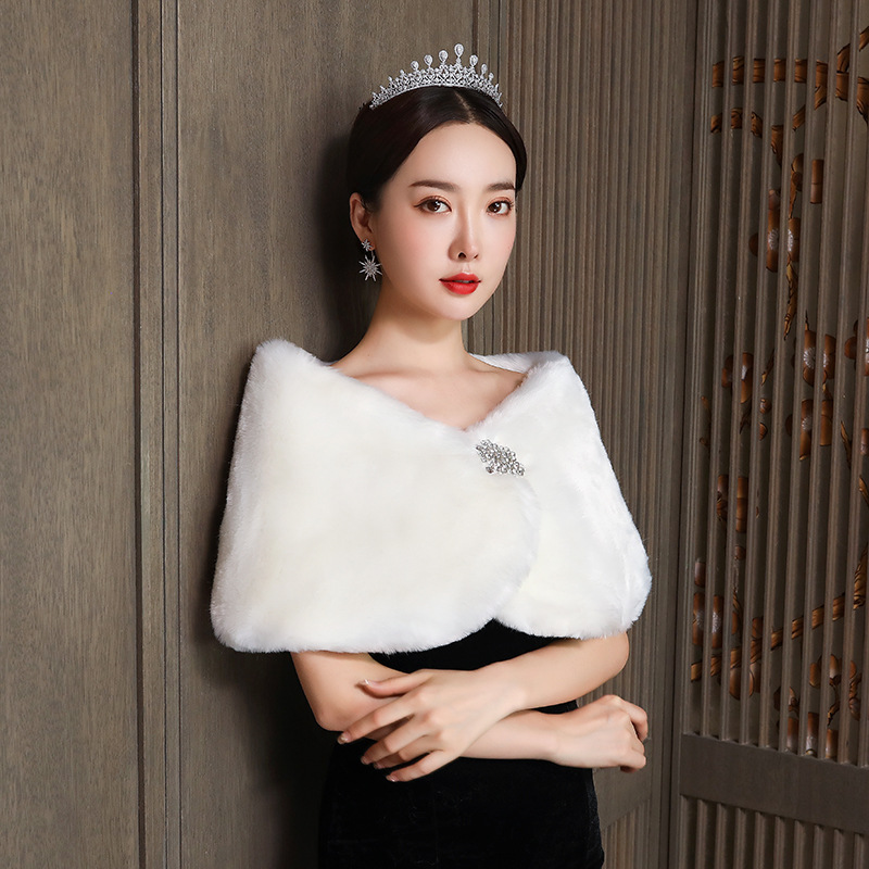 Châle de mariée en fausse four - Winter Clothing Deals avis et prix